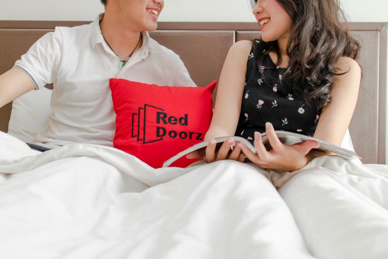 Reddoorz Plus Near Mien Tay Bus Station 2 Cidade de Ho Chi Minh Exterior foto
